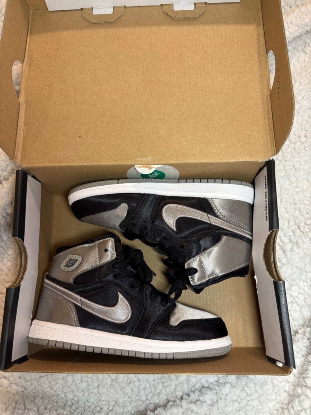 Jordan Kids High-Top Sneakers in Black and Metallic Gray